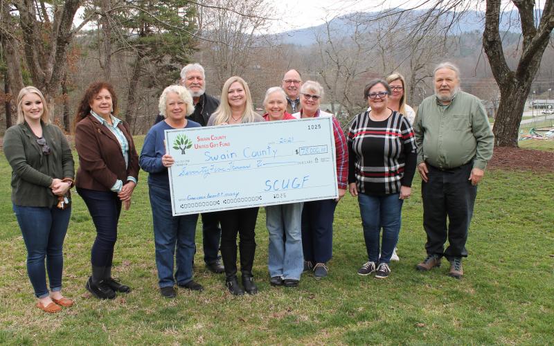 Pictured is Christine Colcord, Mike Shakar, and Ann Marie Wright - SCUGF; Laura Mason – Swain/Qualla SAFE; Melanie Jean Garuffi – Life Choice Pregnancy Center; Julia Hunt – Julia Scholarship fund; Jeff Delfield – Marianna Black Library; Catherine Gannt – Restoration House; Misty Sneed and Tom McMillan – The Giving Spoon; Carol Maennle – Together We Raise.