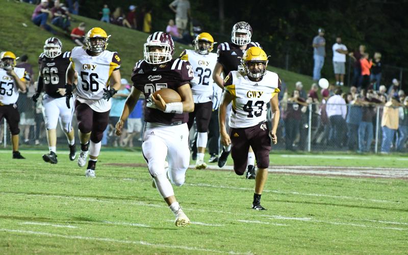 The Maroon Devils continued their winning streak, photos by Fran Brooks