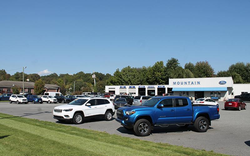 Mountain Ford's lot is surprisingly empty