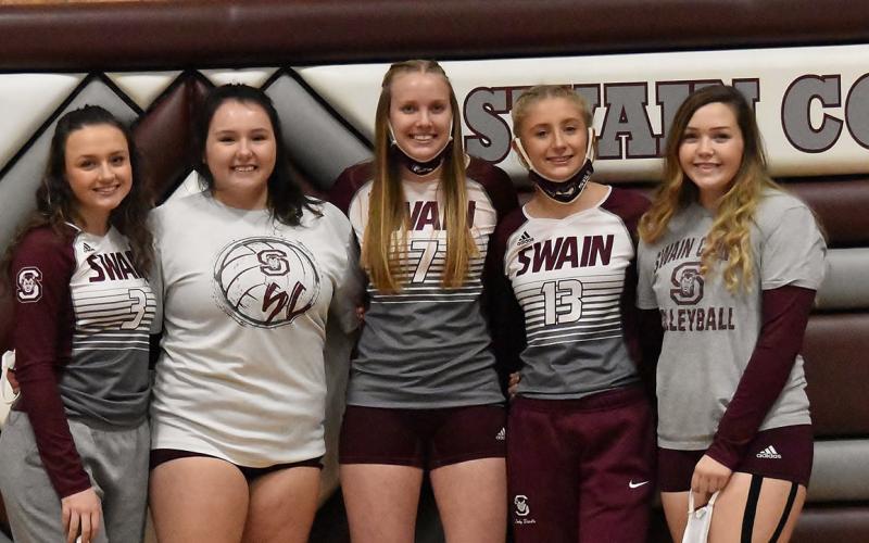 Seniors Faith Parker, Kele Eagleman, Jenna Marr, Jessica Lohmann and Hannah Epperson gather for a photo on Senior Night last week.