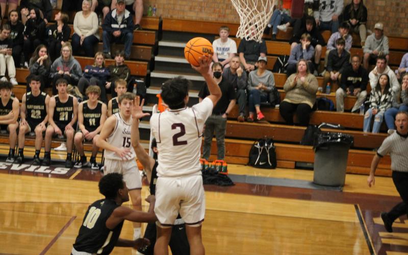 Donnavin Groenewold scored 12 points in the first half