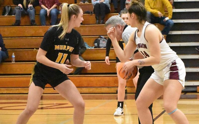 Lady Devil Savana Smith faces off against Murphy’s Toren Rogers at the SMC tournament on Monday.