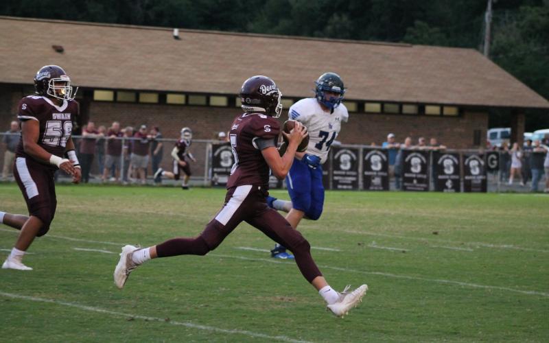 Quarterback Reece Winchester
