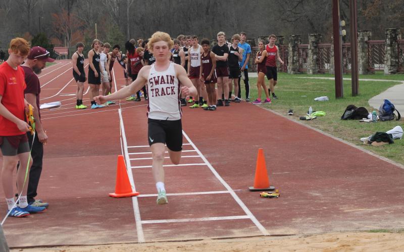 Swain track and field at Cherokee