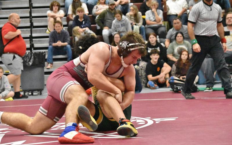 Clay Seagle, a senior, was a runner up at 175 at the weekend's home tournament.