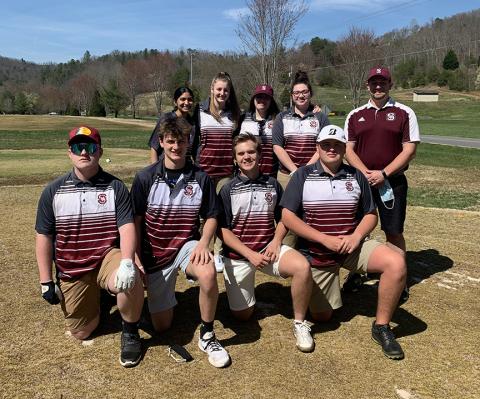 The Swain 2021 golf team