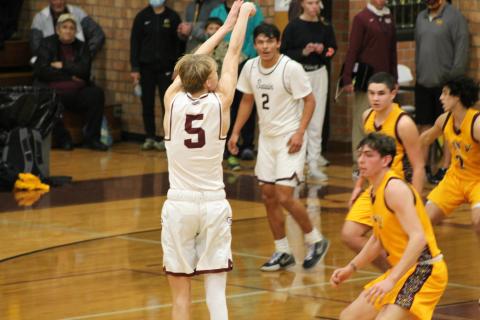 Cameron Blankenship swooshes a basket