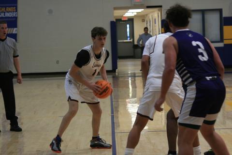 Carter Kirkland gets ready to pass the ball in the All Star game