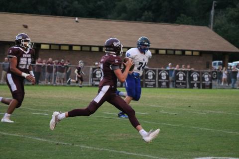 Quarterback Reece Winchester 
