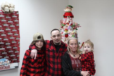 Inmates at the Sheriff’s Office got to have Christmas with family members. This family even wore matching outfits for the occasion.