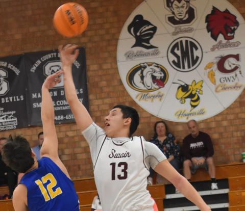Josiah Glaspie, junior, led the Devils in scoring against Highlands at home Tuesday.Credit: Joanna McMahan