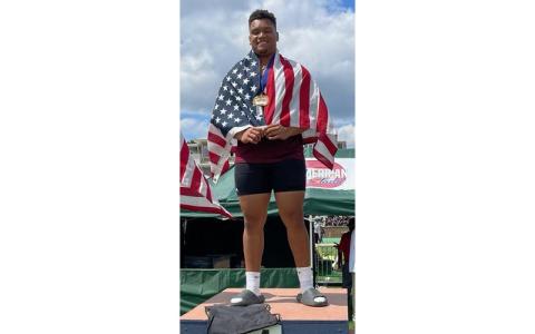 Senior Nse Uffort dominates shot put and throws a massive 179’3” discus at the All-American Track Classic in Columbia, S.C. April 11. For the second consecutive meet, Uffort was named Throws MVP.
