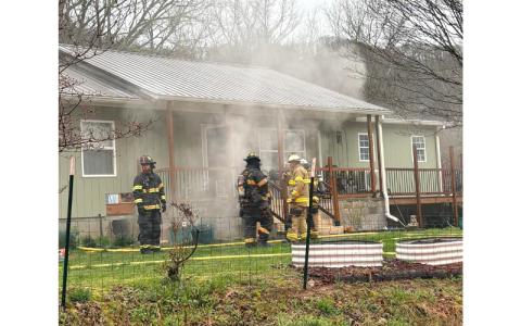 Photo/Charles Bryson.  A structure fire on Balltown Road March 14.