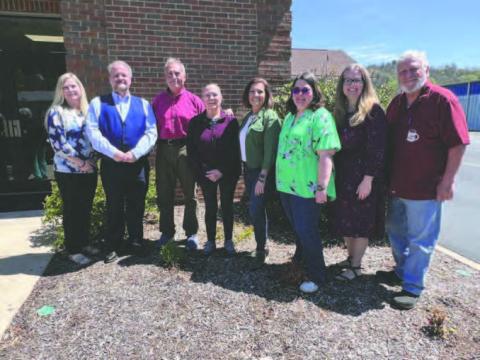 Advisory board members (l to r) AnnMarie Wright, Toby Allman, Nick Nichols, Lisa Kim Fisher, Diane Jones, Amber Lyons, Beth Maennle, Mike Shakar.