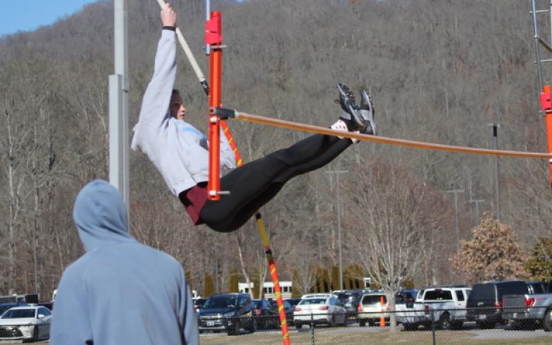 Swain County's Alden Thomas pole vaults at the SMC Indoor Championships