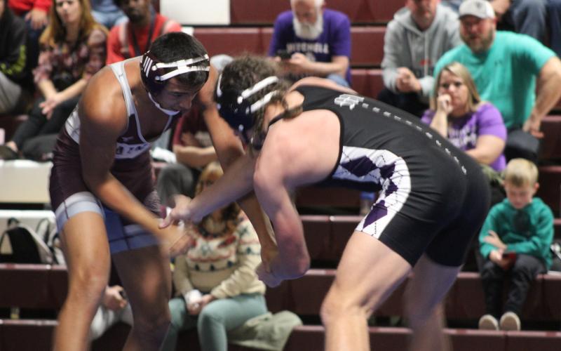 The Maroon Devils and Lady Devils wrestling team had a great night as they were both able to defeat opponents from the Mitchell High Mountaineers. The girls’ team is currently undefeated this season.